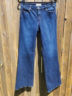 Gap 1969 Flared Jeans - 30L